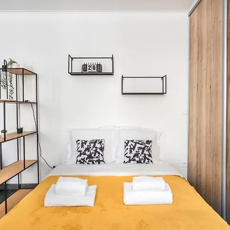 Design Near Metro And Eiffel Tower Apartment Paris